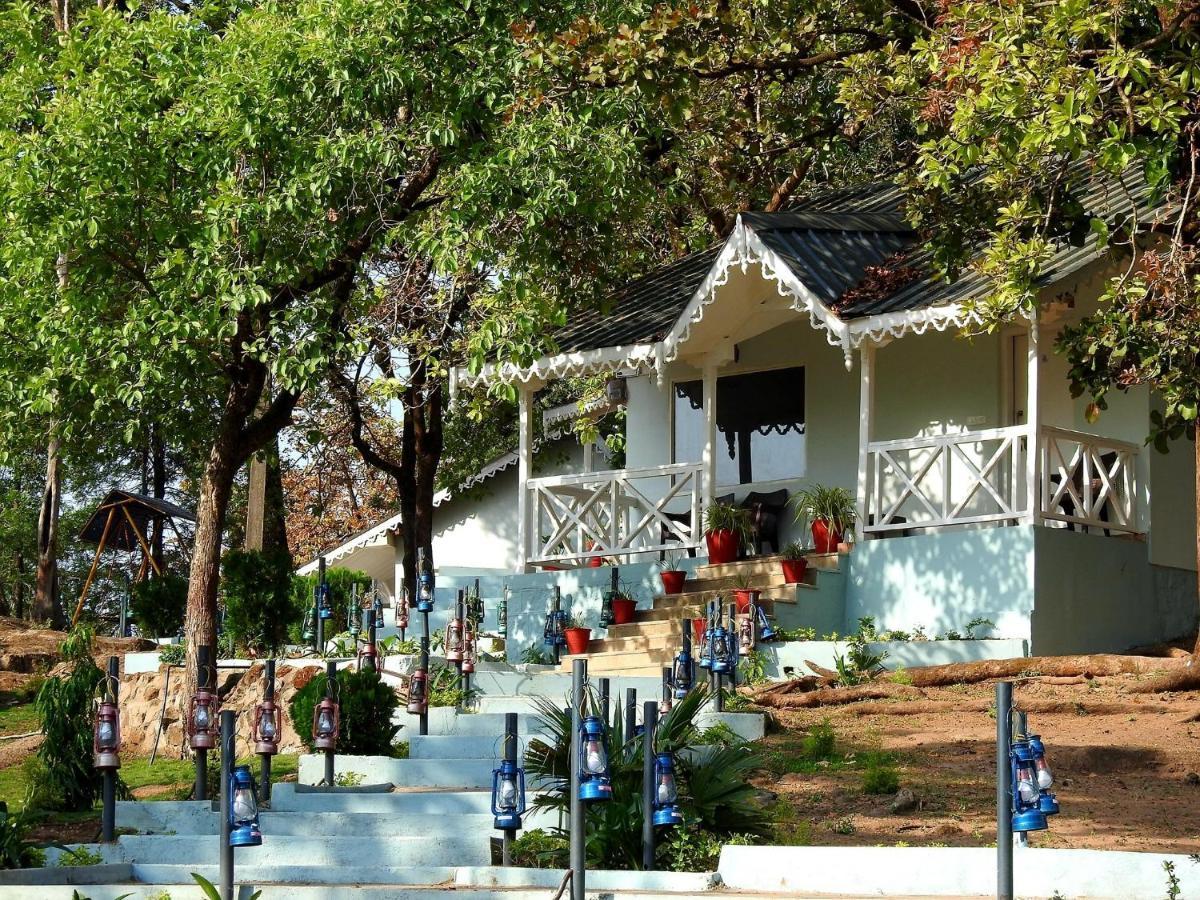 Greendale Resort Pachmarhī Exterior foto
